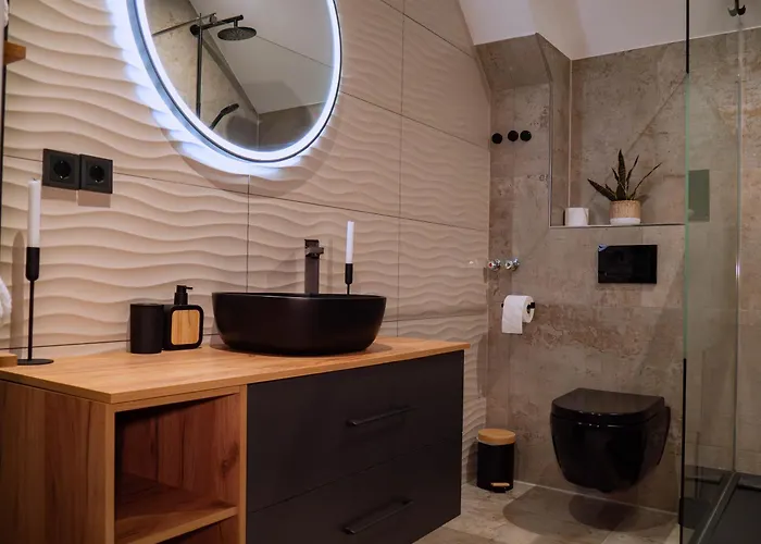 Living Am Carlsplatz