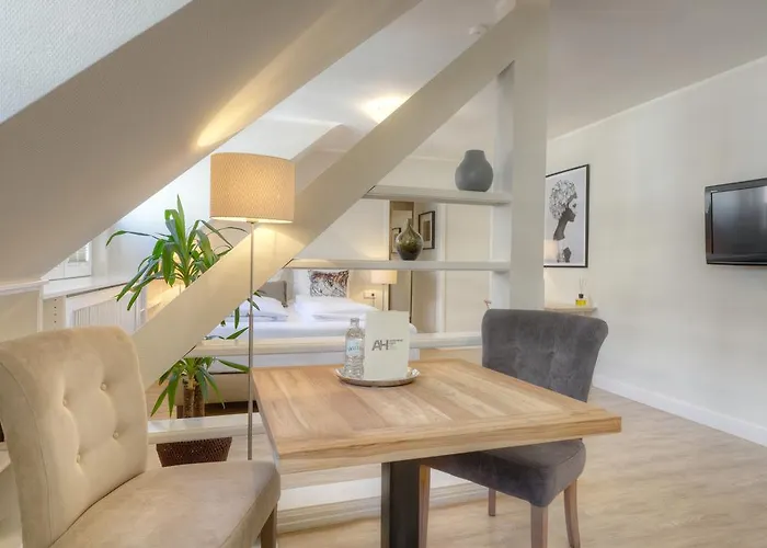 Apartment Living Am Carlsplatz