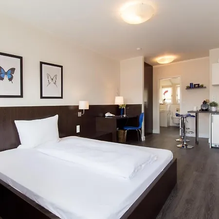 Aparthotel Living Am Carlsplatz