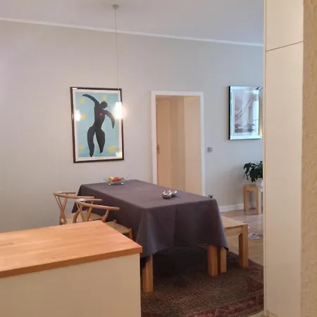 Aparthotel Living Am Carlsplatz