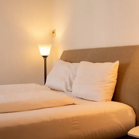 Living Am Carlsplatz Düsseldorf