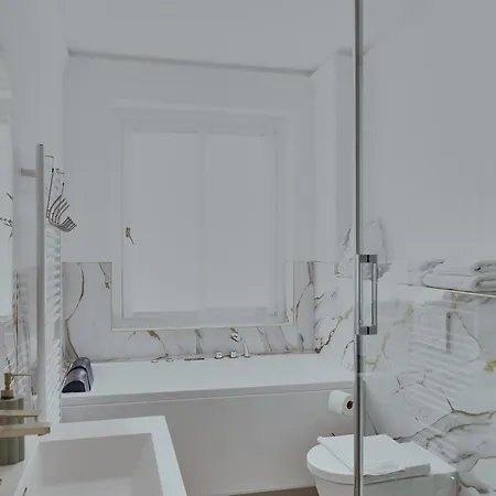 Apartment Living Am Carlsplatz