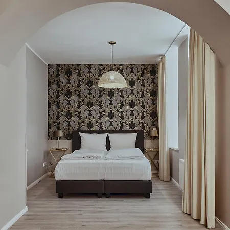 Apartment Living Am Carlsplatz *