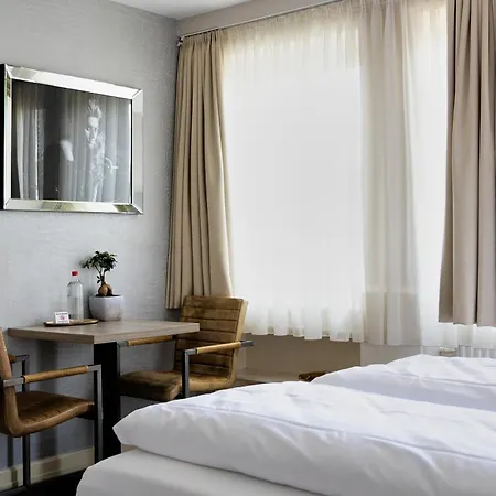 Apartment Living Am Carlsplatz Dusseldorf