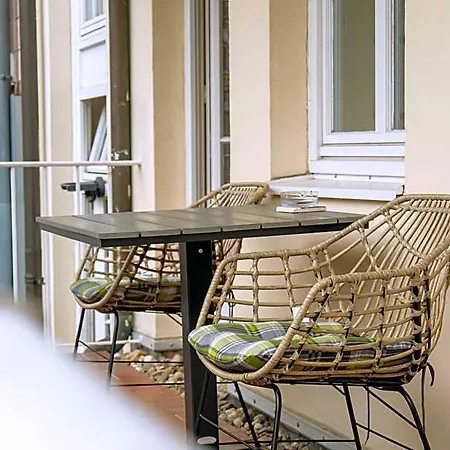 아파트 Living Am Carlsplatz *