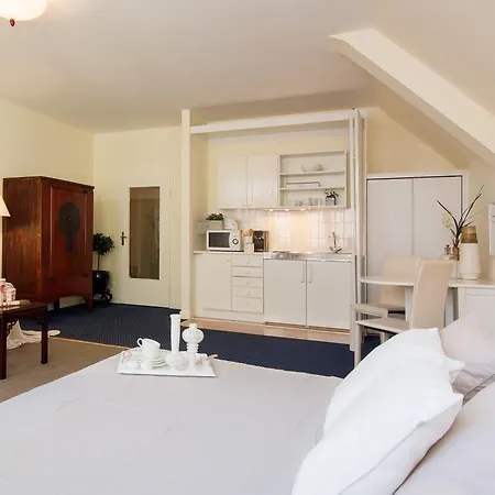 Aparthotel Living Am Carlsplatz Dusseldorf