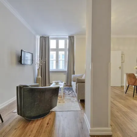 Living Am Carlsplatz * Düsseldorf