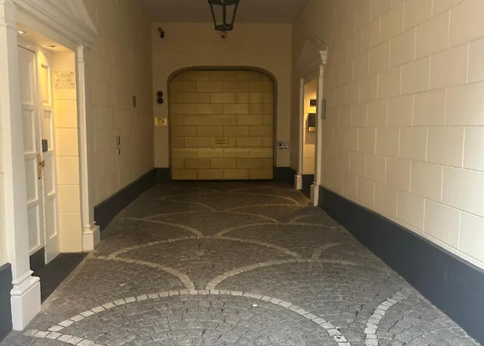 アパート Living Am Carlsplatz