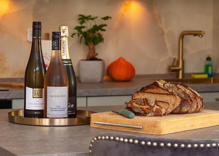 Living Am Carlsplatz