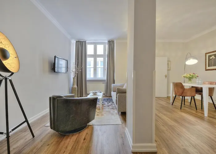 Living Am Carlsplatz * דיסלדורף