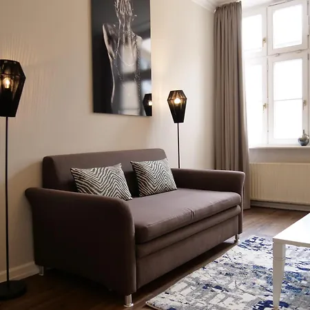 Apartment Living Am Carlsplatz