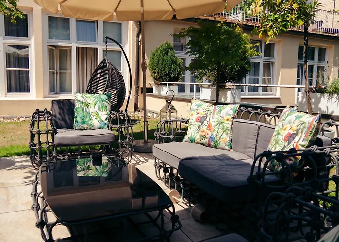 Апартаменты Living Am Carlsplatz