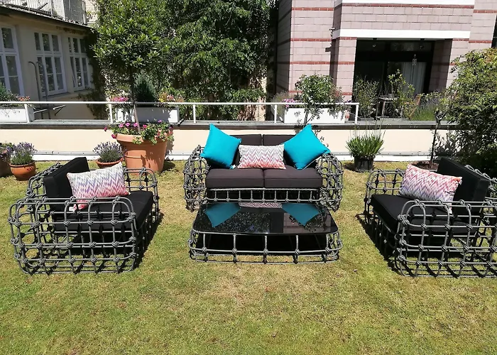 Living Am Carlsplatz